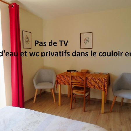 O Pres D'Ici Chambres D'Hotes Lievans Екстериор снимка